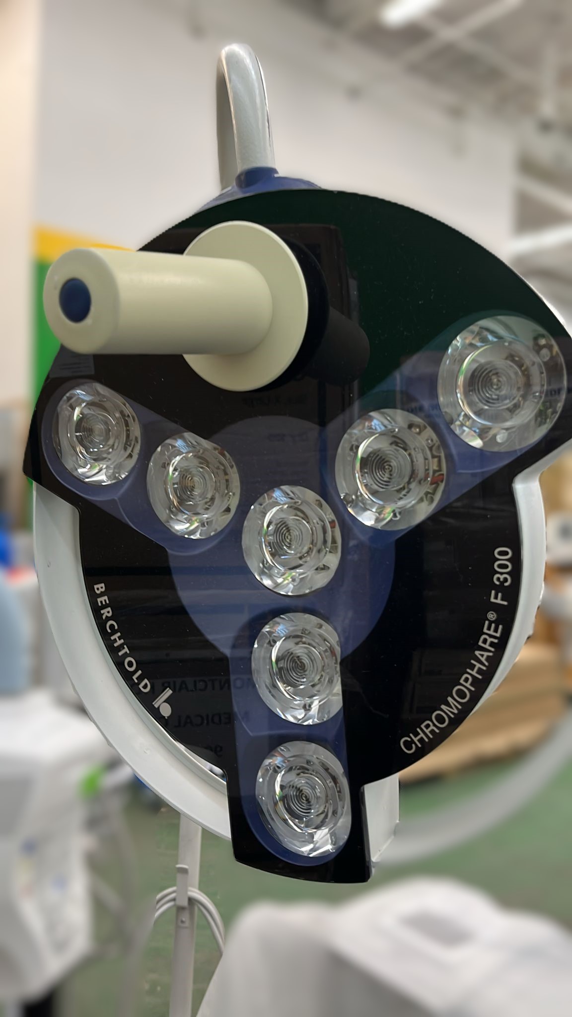 1-29.jpeg Berchtold Chromaphare F300