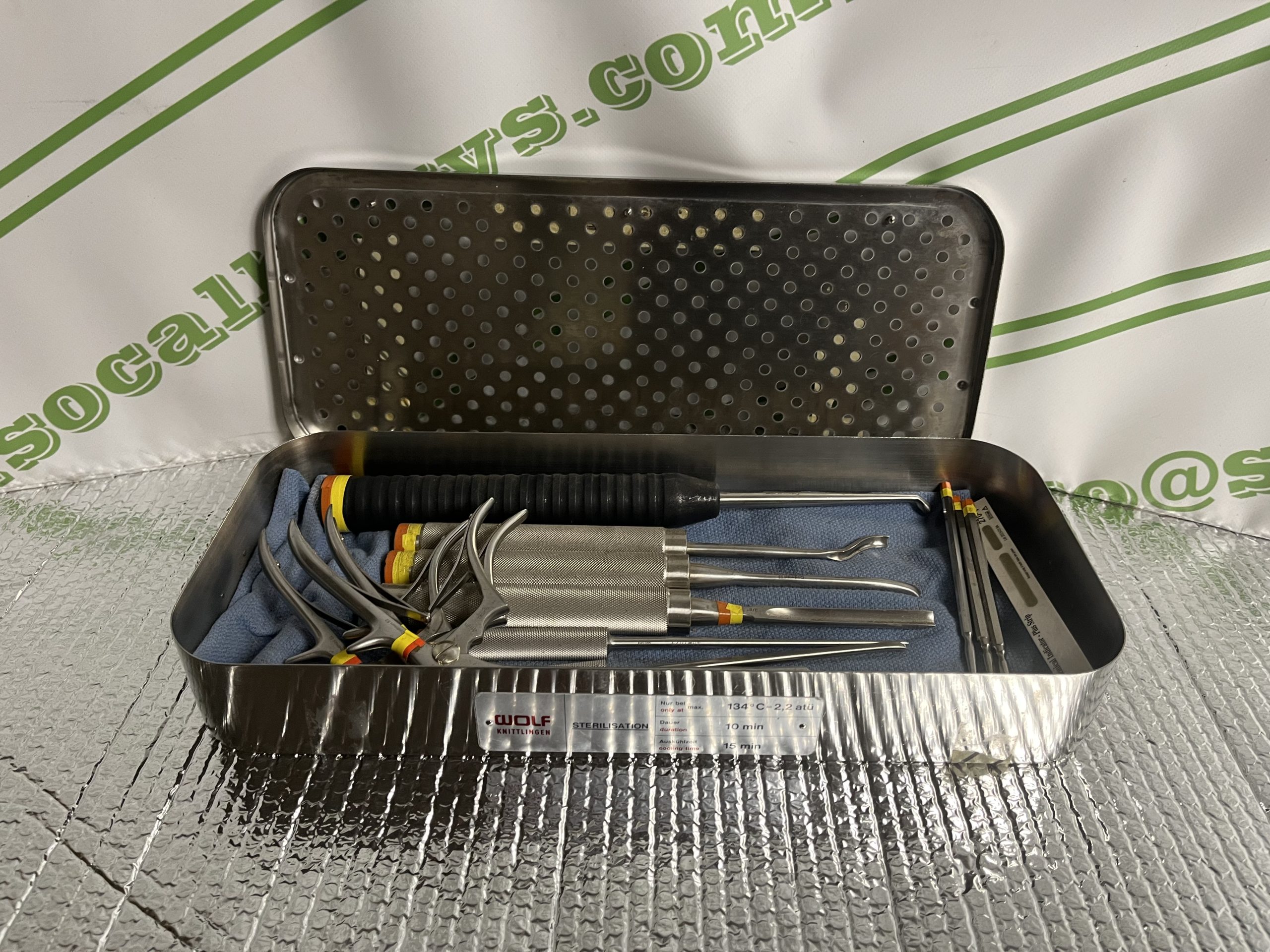 IMG_6539.jpg Codman Lumbar Laminectomy 14 pcs. accessory set with Sterilization case