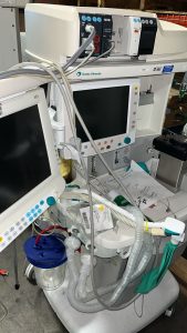 Datex-Ohmeda Anesthesia Machine with Integrated Patient Monitoring & Breathing Circuit – Used Hospital OR System, AS-IS for Parts/Repair or Refurbishment | SoCalBioSys